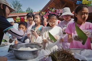 詹姆斯：我们拥有完整阵容的场次太少了 这令人有些沮丧